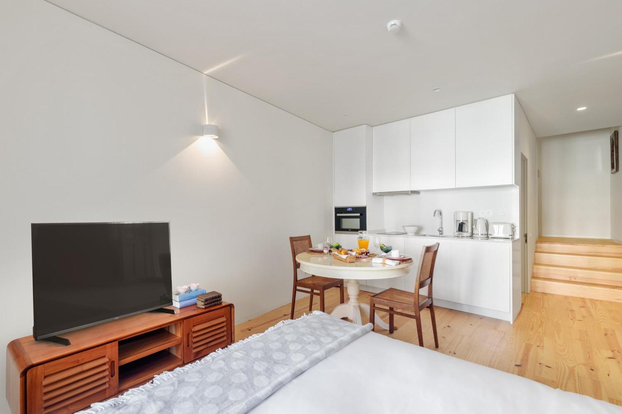 Inbloom Apartments Порту Номер фото