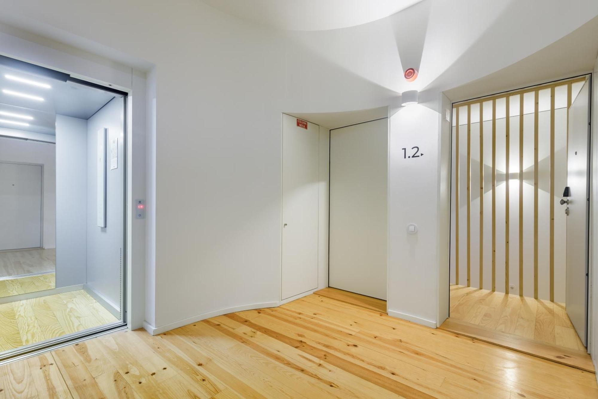 Inbloom Apartments Порту Номер фото
